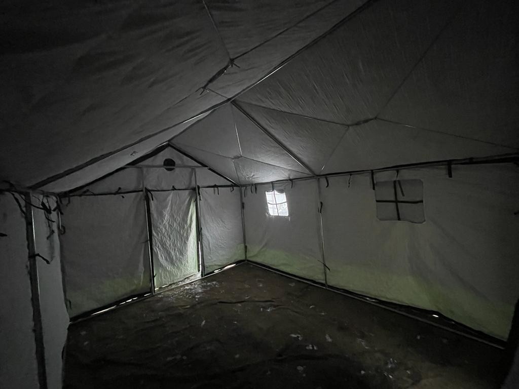 Палатка Каркасная утепленная зеленого цвета 3х4